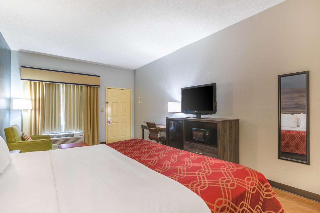 Royal Palms 2*