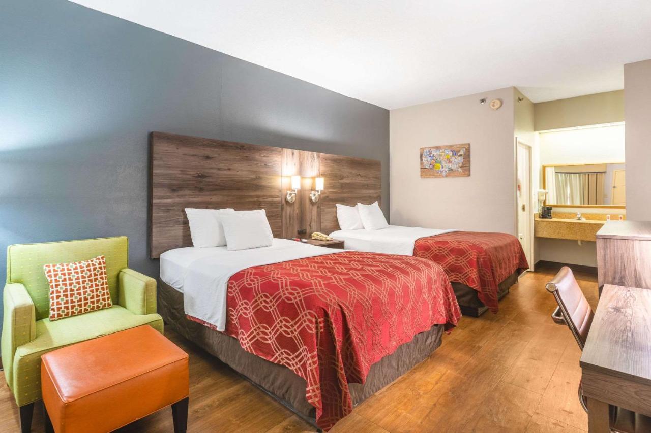Royal Palms Hotel