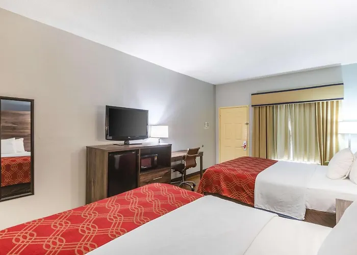 Royal Palms Inn